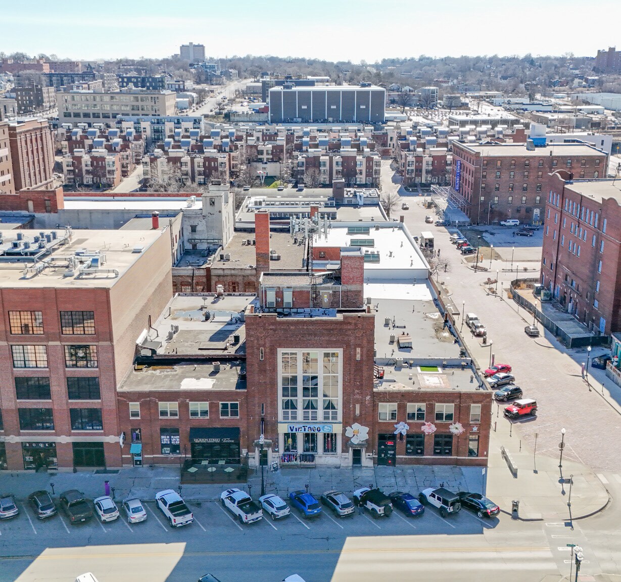 1125 Jackson St, Omaha, NE for lease Primary Photo- Image 1 of 8