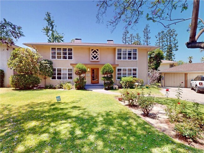 More details for 1715 Raymond Hill Rd, South Pasadena, CA - Multifamily for Sale