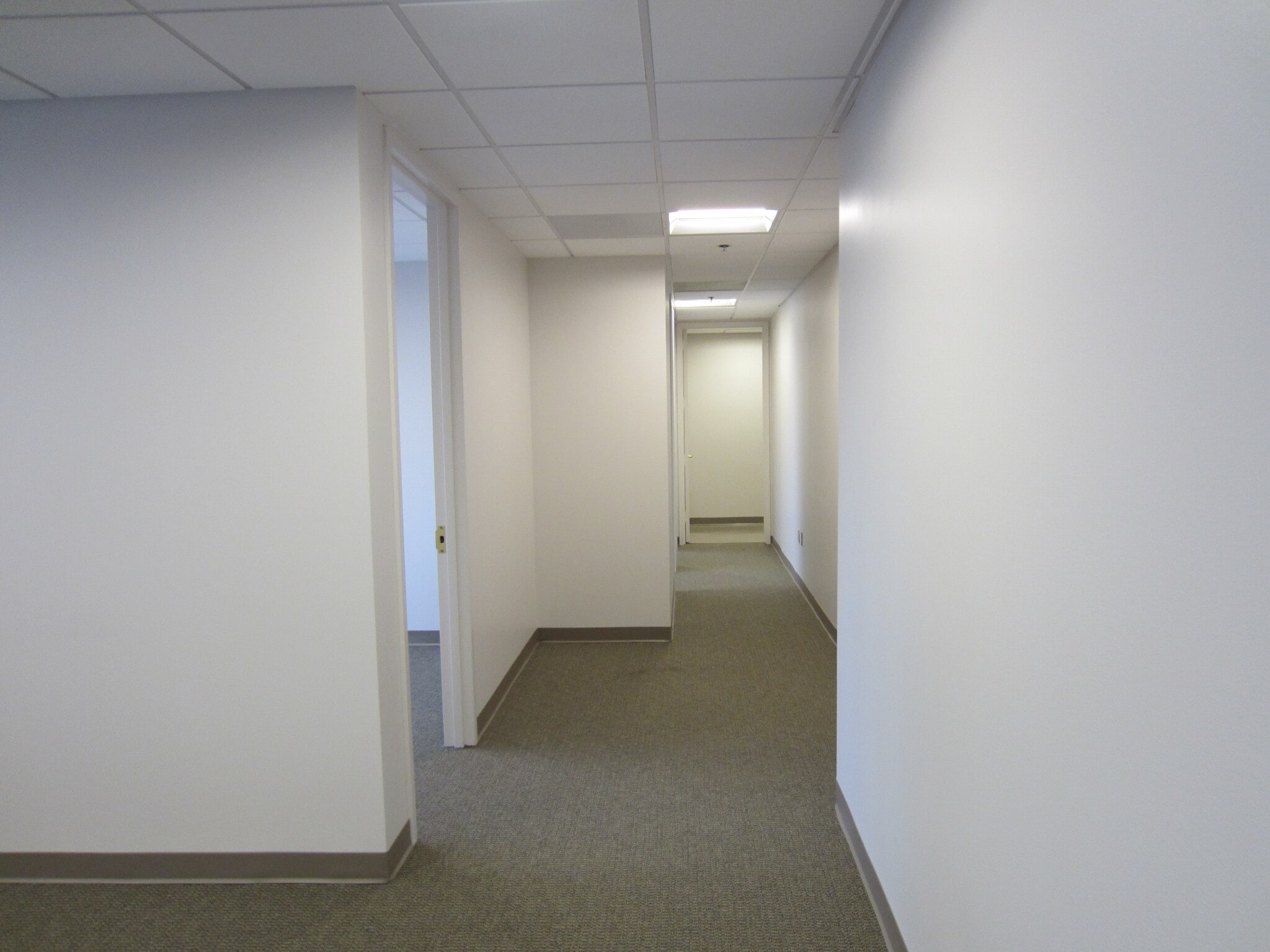 7910 Woodmont Ave, Bethesda, MD for lease Building Photo- Image 1 of 3