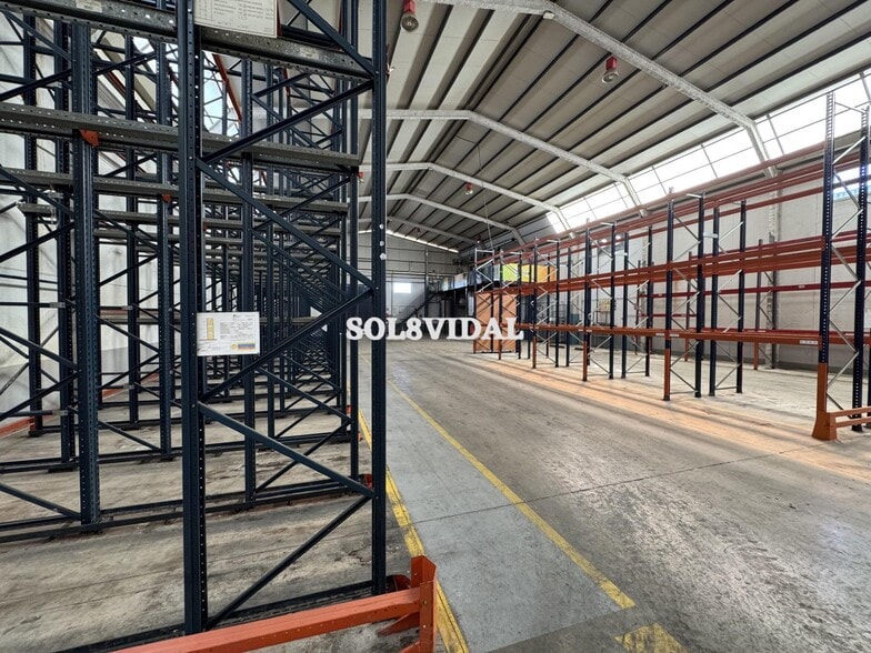 Industrial in Orihuela, Alicante for lease - Interior Photo - Image 2 of 42