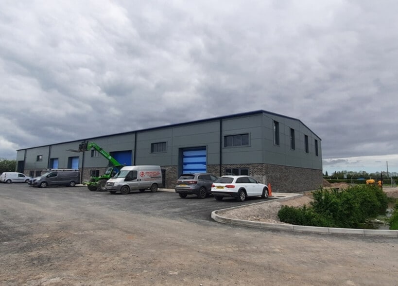 Bristol Rd, Highbridge for lease - Building Photo - Image 2 of 3