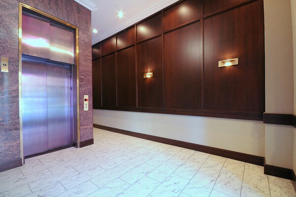 501-507 N LaSalle Dr, Chicago, IL à louer - Photo intérieure - Image 3 de 14