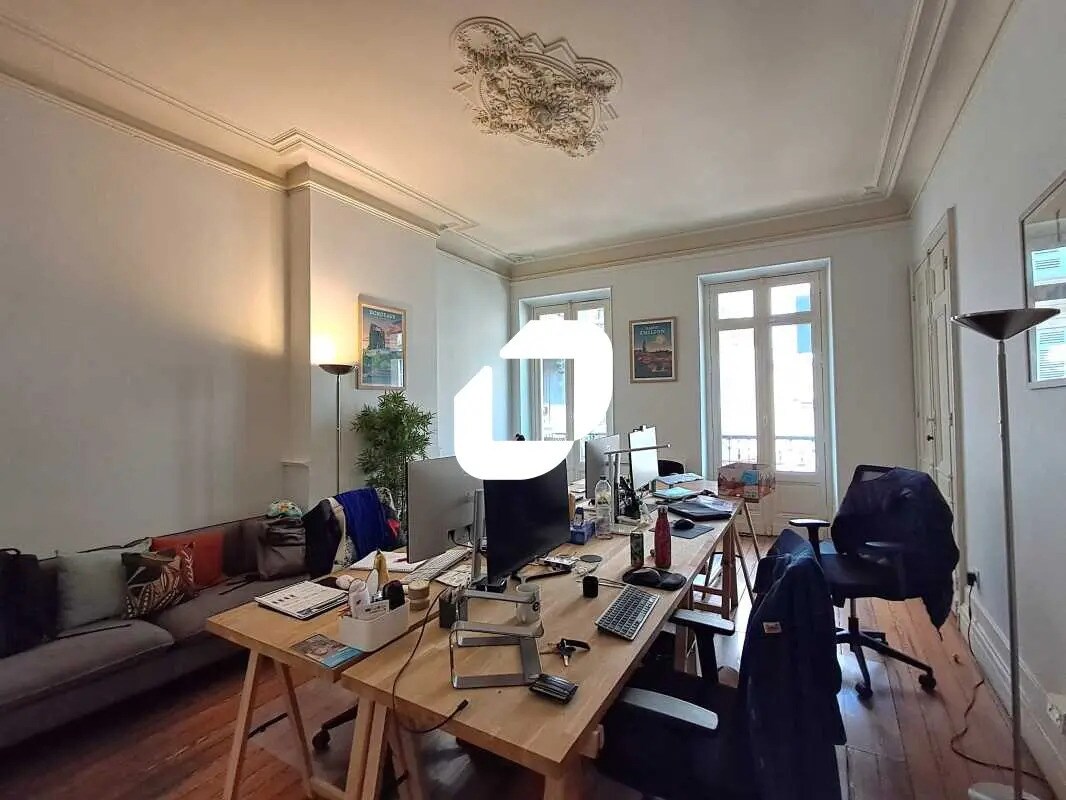 Bureau dans Bordeaux à louer Photo intérieure- Image 1 de 11