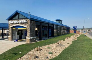 Plus de détails pour 902 18th Ave NW, Austin, MN - Spécialité à vendre