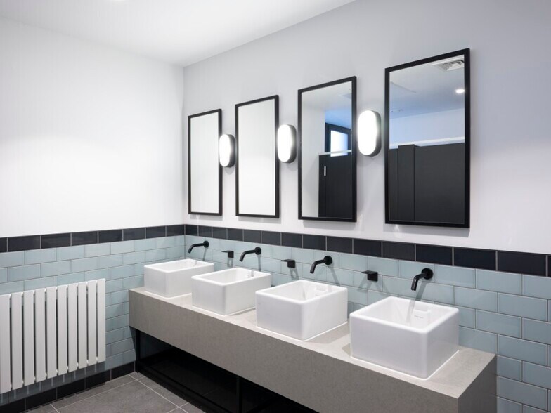 45-67 Queen St, Glasgow à louer - Photo du bâtiment - Image 3 de 18