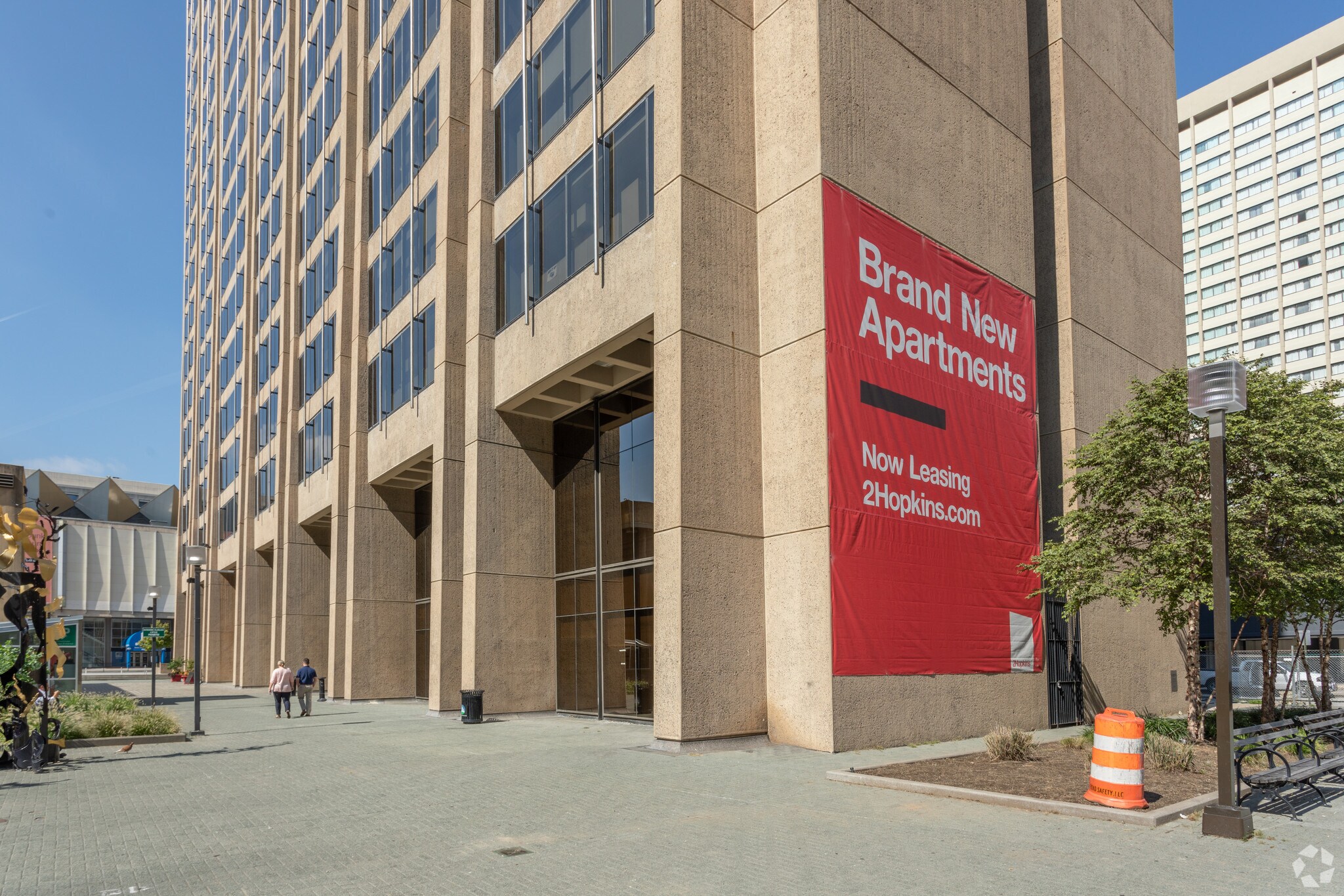 2 Hopkins Plz, Baltimore, MD à louer Photo du bâtiment- Image 1 de 2