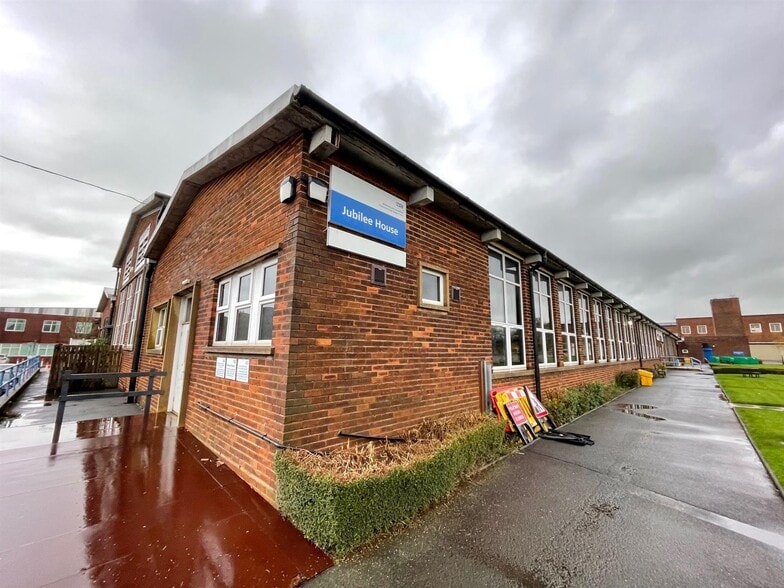 Jubilee House, Leyland à louer - Photo du bâtiment - Image 2 de 4