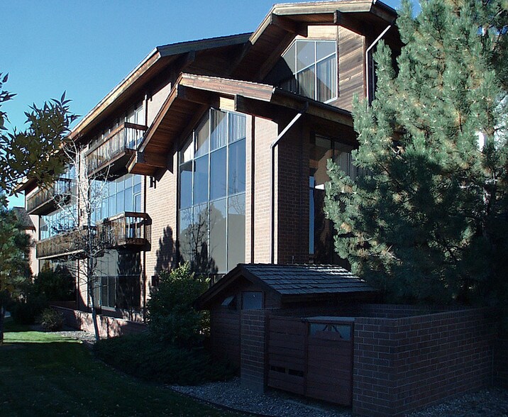 8774 Yates Dr, Westminster, CO à vendre - Autre - Image 2 de 14