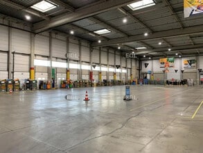 Industrial in Bonneuil-sur-Marne for lease Interior Photo- Image 1 of 6