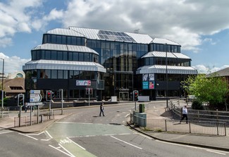 Plus de détails pour Station Rd, Crawley - Bureau à louer