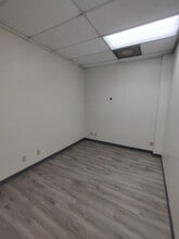 3455 N Desert Dr, East Point, GA for lease Building Photo- Image 1 of 5