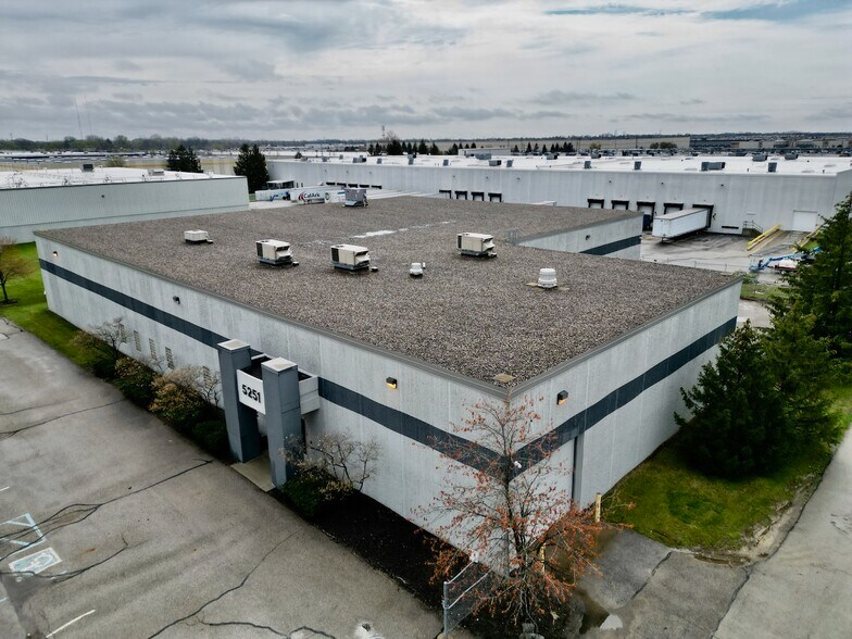 5251 E 81st St, Indianapolis, IN for lease - Building Photo - Image 1 of 4