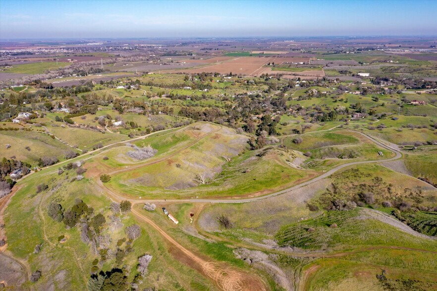 11 Lots 5-Are Ranch Development portfolio of 1 properties for sale on LoopNet.ca - Building Photo - Image 3 of 86