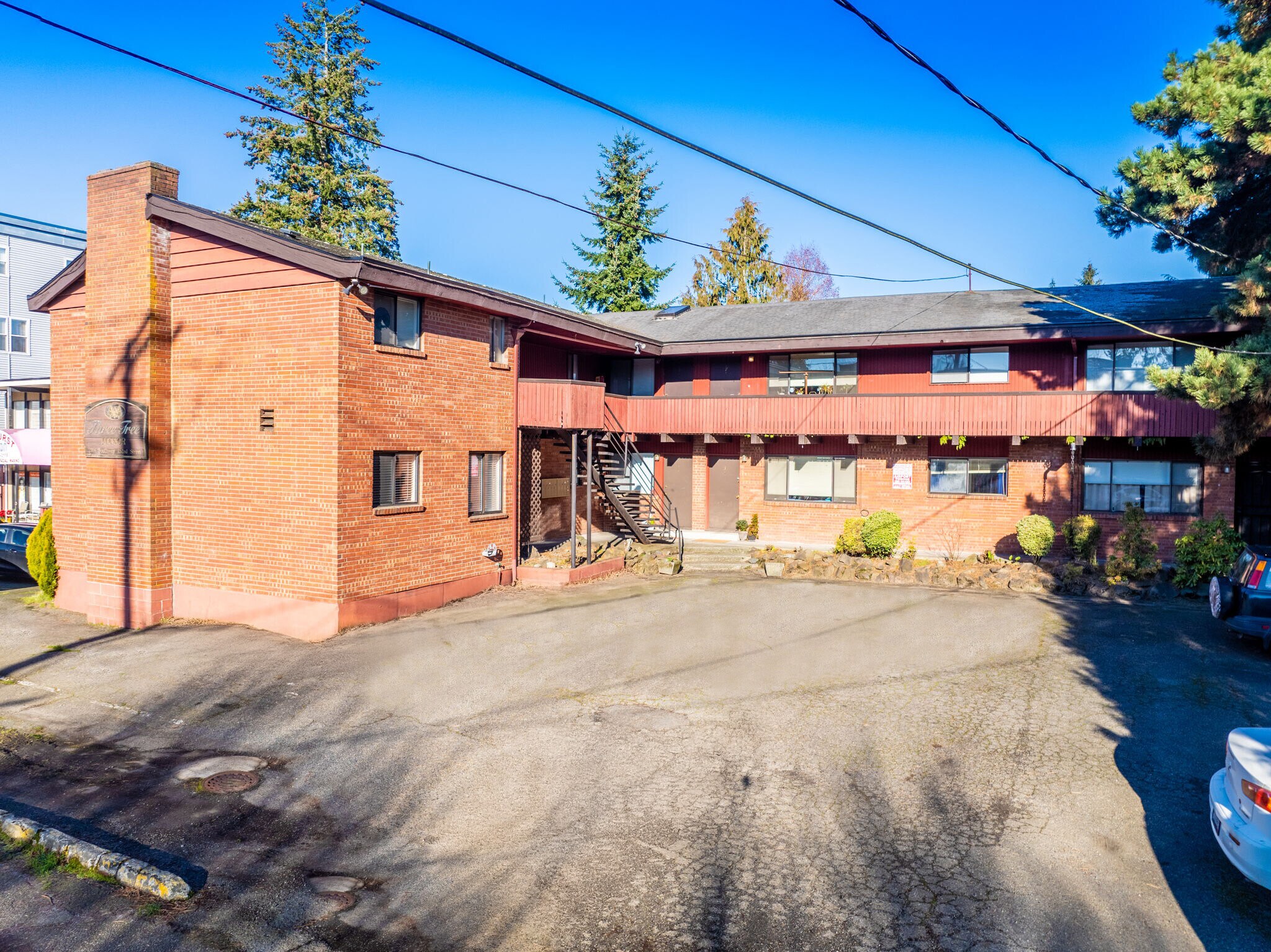 2014 SW 152nd St, Burien, WA à vendre Photo principale- Image 1 de 17