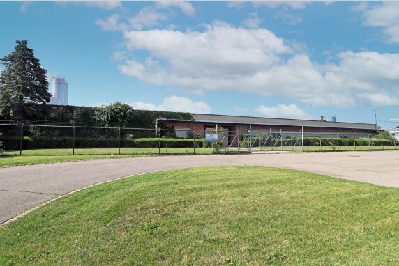 8521 Lyndon St, Detroit, MI for lease Building Photo- Image 1 of 3