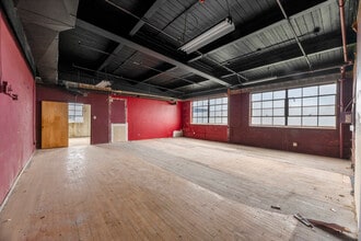 8 Martin Ave, South River, NJ à louer Photo intérieure- Image 2 de 5