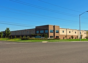 2201 140th Ave E, Sumner, WA for lease Building Photo- Image 2 of 9