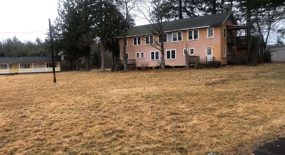 172 Airport Rd, Yulan, NY à vendre - Photo du bâtiment - Image 2 de 5