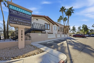 2801 W Charleston Blvd, Las Vegas, NV for lease Interior Photo- Image 1 of 36