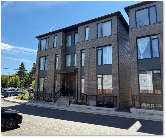 1258-1260 Marenger St, Orleans, ON à vendre - Photo du bâtiment - Image 2 de 20
