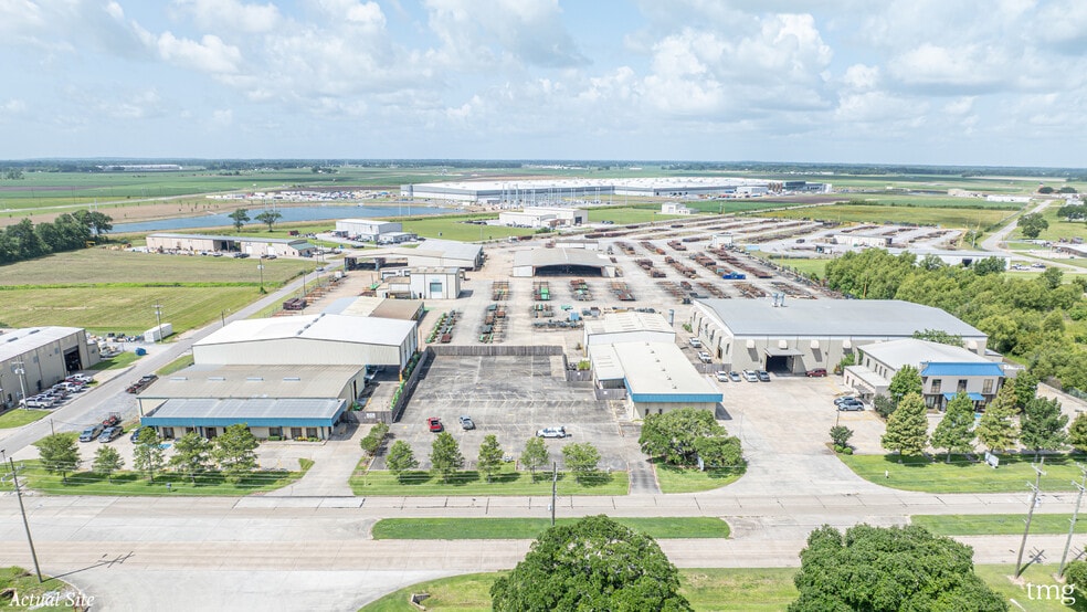 3211 W Admiral Doyle Dr, New Iberia, LA for sale - Building Photo - Image 2 of 8