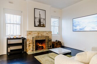 381 Malvern Rd, South Yarra for lease Interior Photo- Image 2 of 6