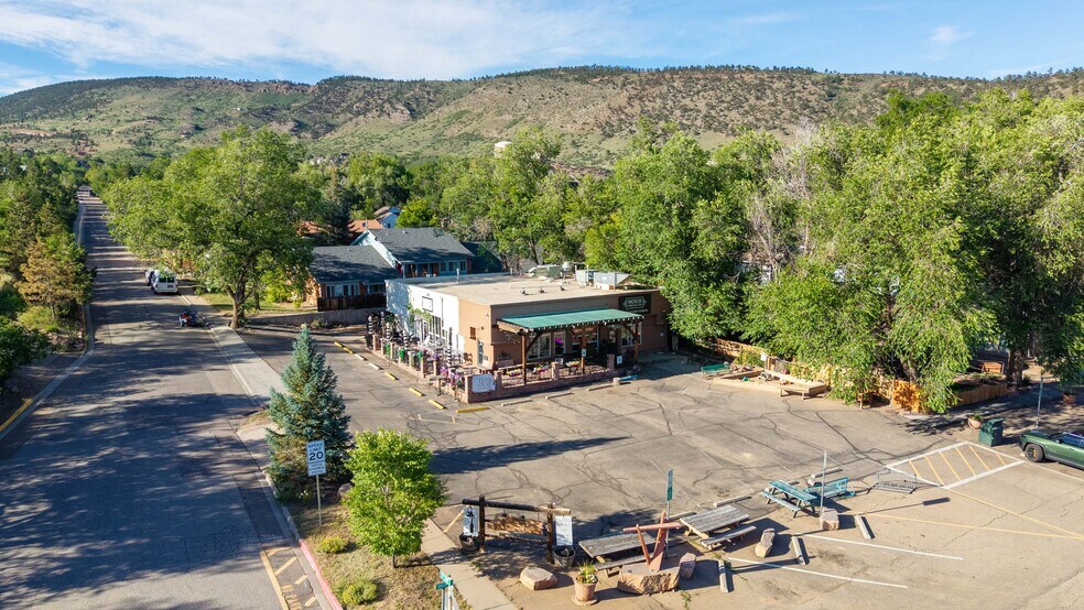 442 High St, Lyons, CO à vendre - Photo du bâtiment - Image 3 de 86