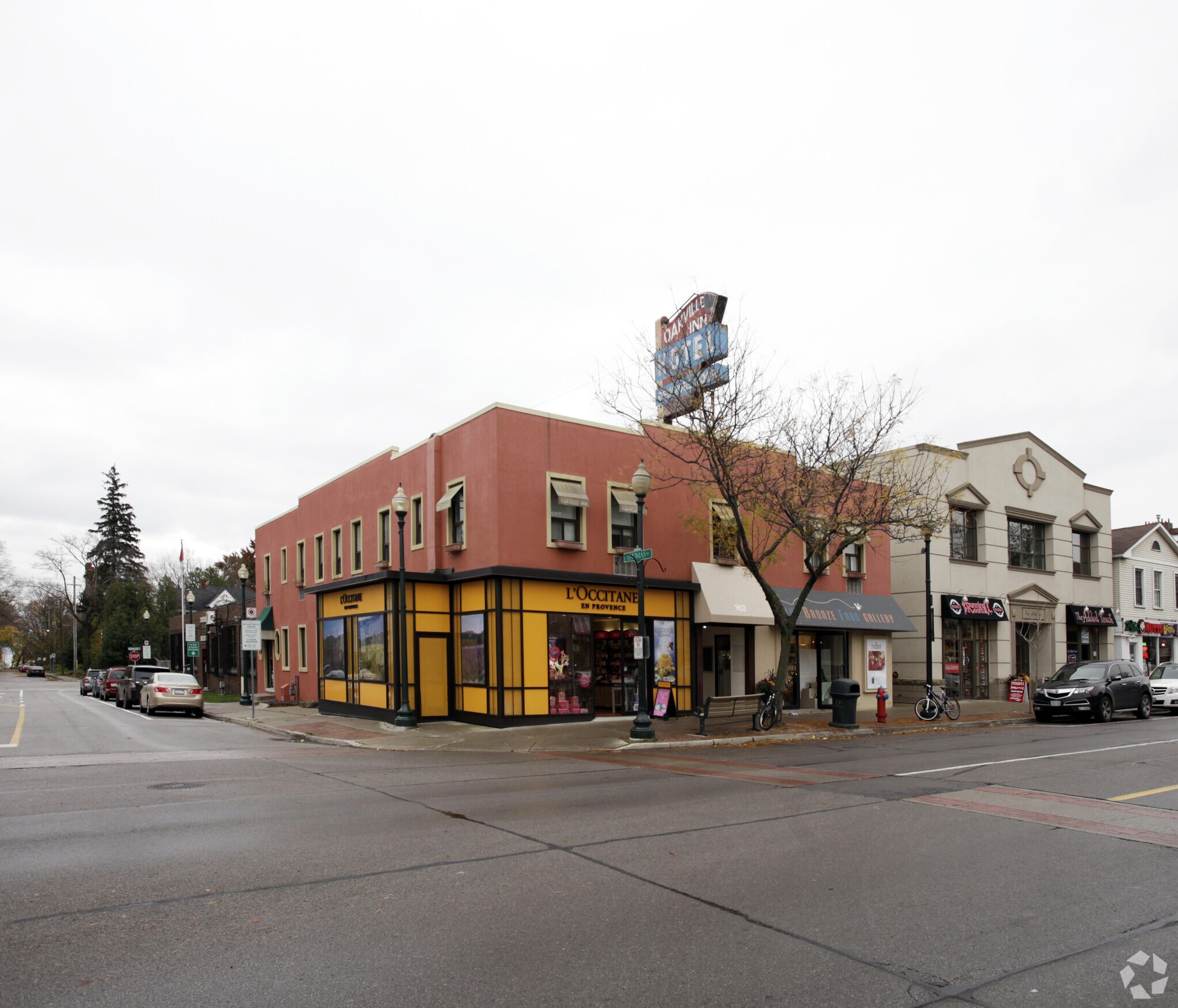 162 Lakeshore Rd E, Oakville, ON for sale Building Photo- Image 1 of 1