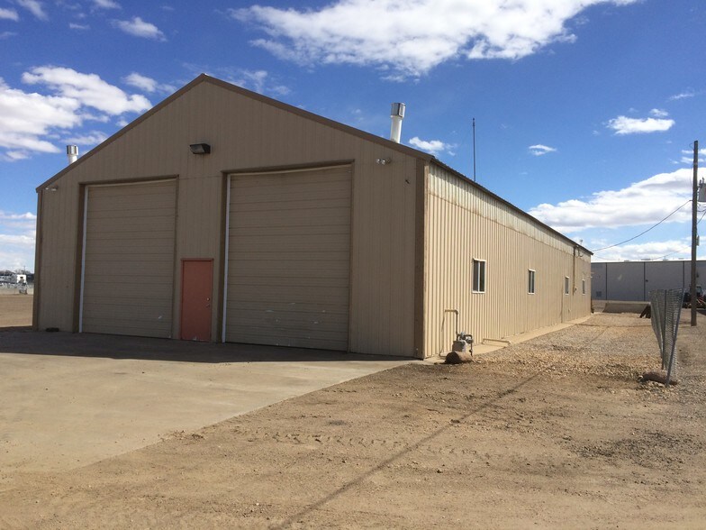 12628 & 12706 County Road 4, Brighton, CO à louer - Photo du bâtiment - Image 2 de 7