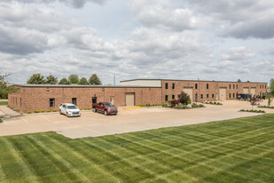 1125 SE Westbrooke Dr, Waukee IA - Warehouse