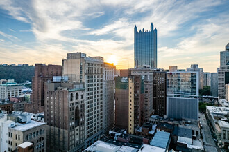 316 4th Ave, Pittsburgh, PA - Aérien  Vue de la carte