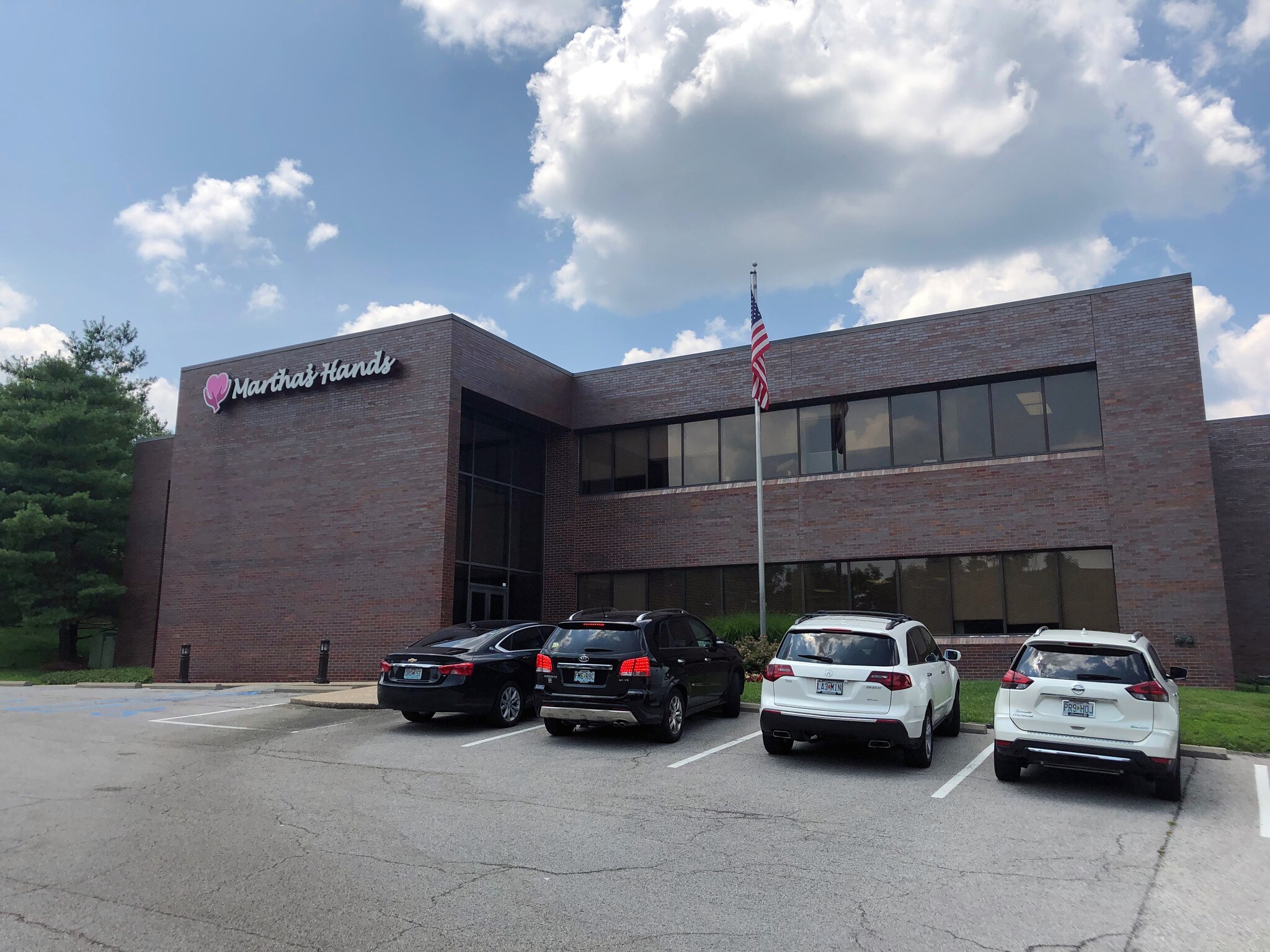 12813 Flushing Meadows Dr, Saint Louis, MO à louer Photo du bâtiment- Image 1 de 6