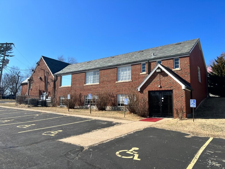 5757 Blue Ridge Blvd, Raytown, MO for sale - Building Photo - Image 3 of 13