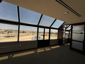 1500 Quail St, Newport Beach, CA for lease Interior Photo- Image 2 of 20