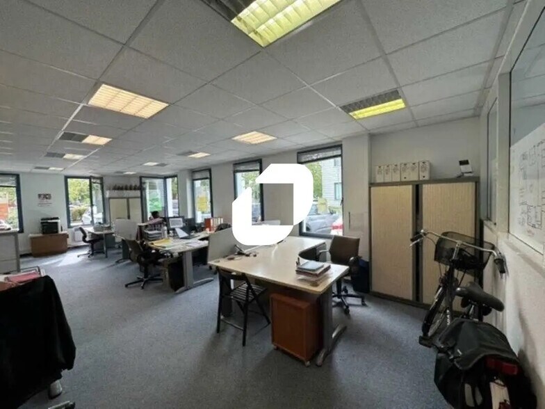 5 Rue Hans List, Croissy-sur-Seine à louer - Photo intérieure - Image 2 de 8