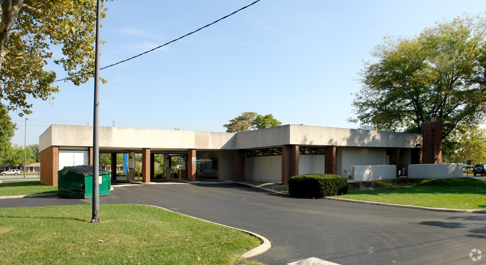 1325 E Dublin Granville Rd, Columbus, OH for sale - Building Photo - Image 3 of 25