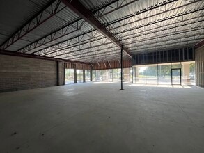 9635 N Houston Rosslyn Rd, Houston, TX à louer Photo intérieure- Image 1 de 1