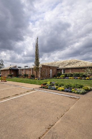 More details for 1739 13th St, Hempstead, TX - Office for Sale