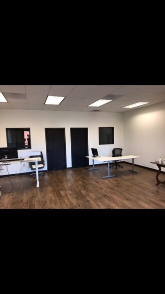 1203 W Imperial Hwy, Brea, CA à louer - Photo intérieure - Image 2 de 14