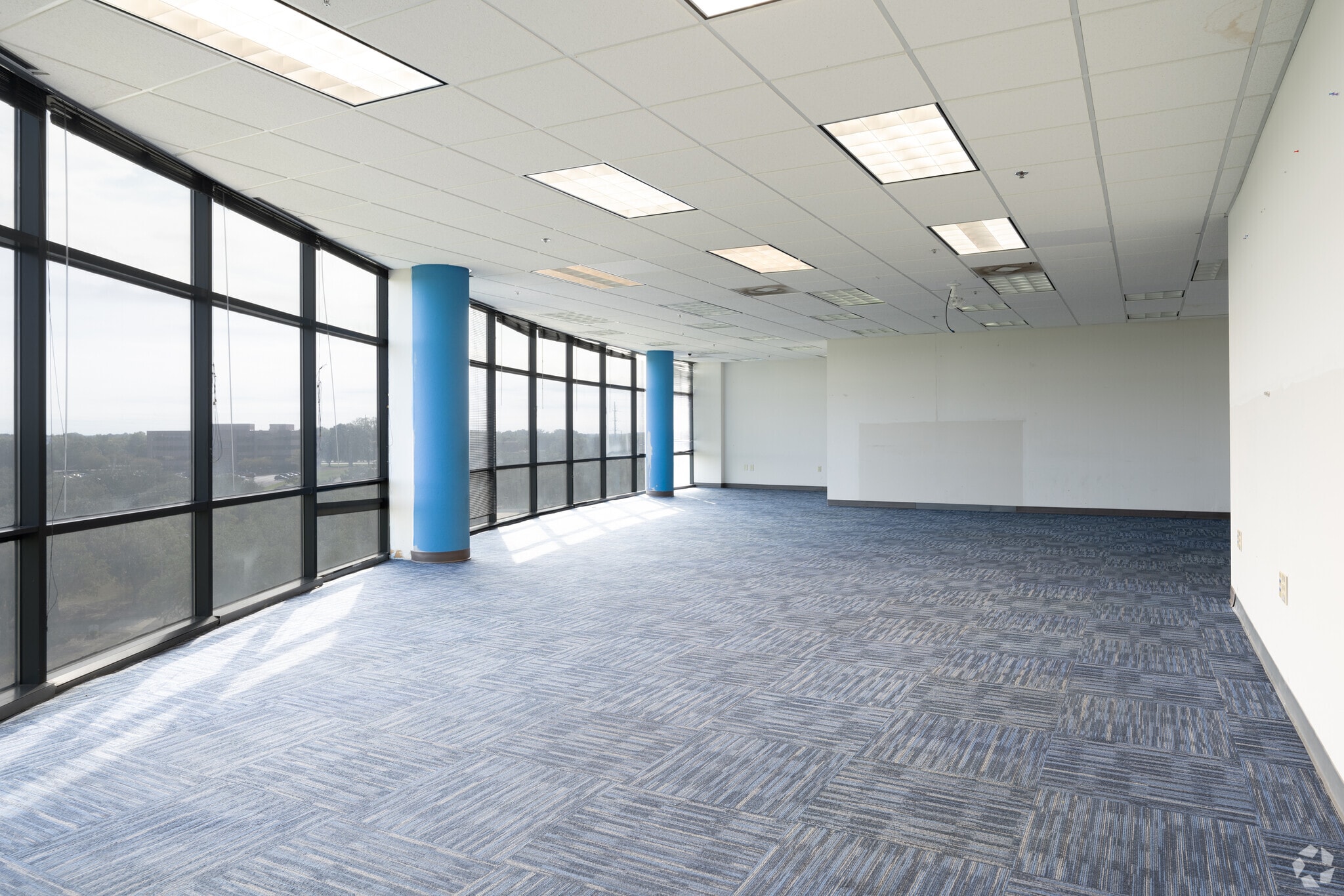 2400 Presidents Dr, Montgomery, AL for lease Interior Photo- Image 1 of 5