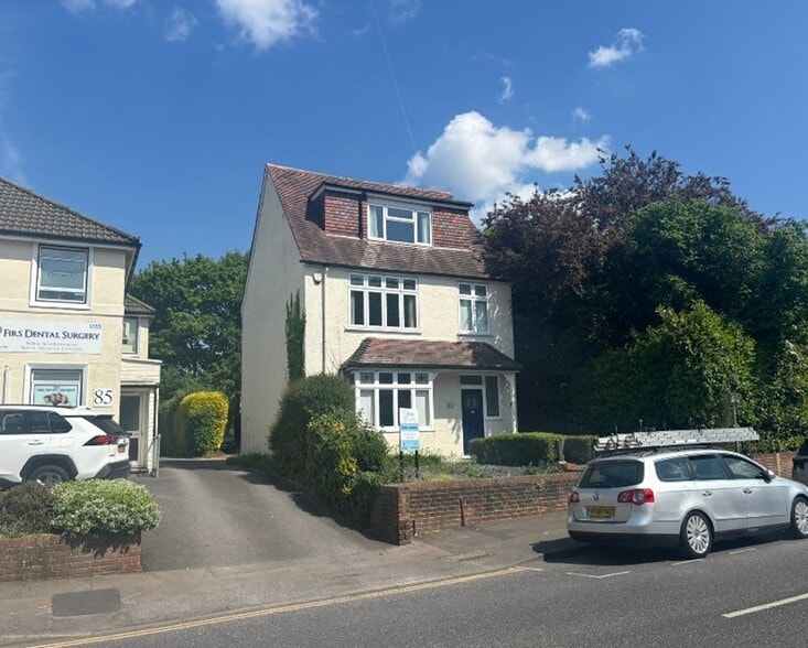 89 High St, Caterham for lease - Building Photo - Image 2 of 3