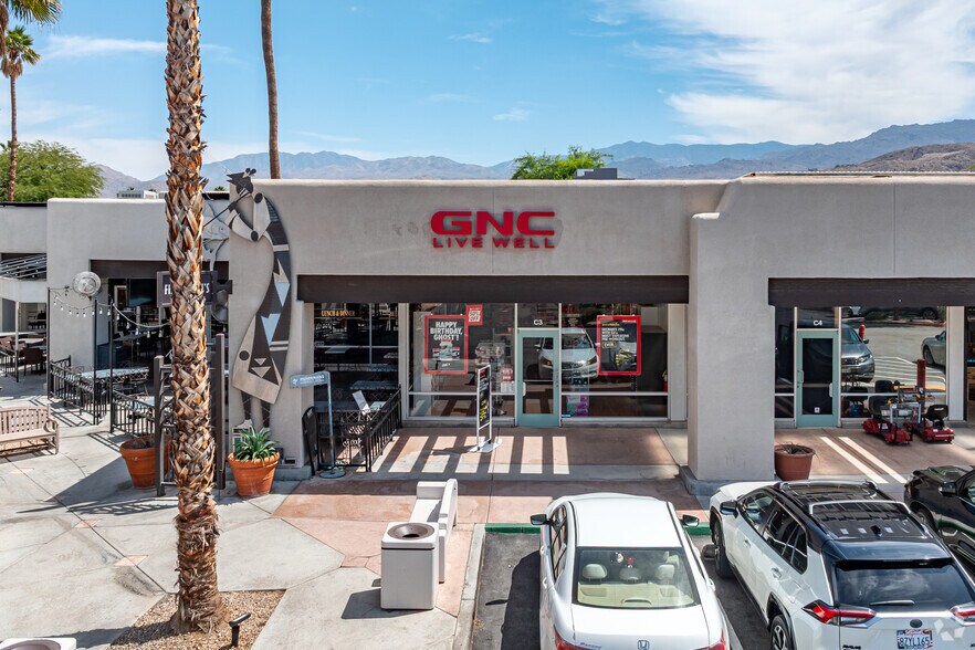 44250 Town Center Way, Palm Desert, CA à vendre - Photo du bâtiment - Image 3 de 7