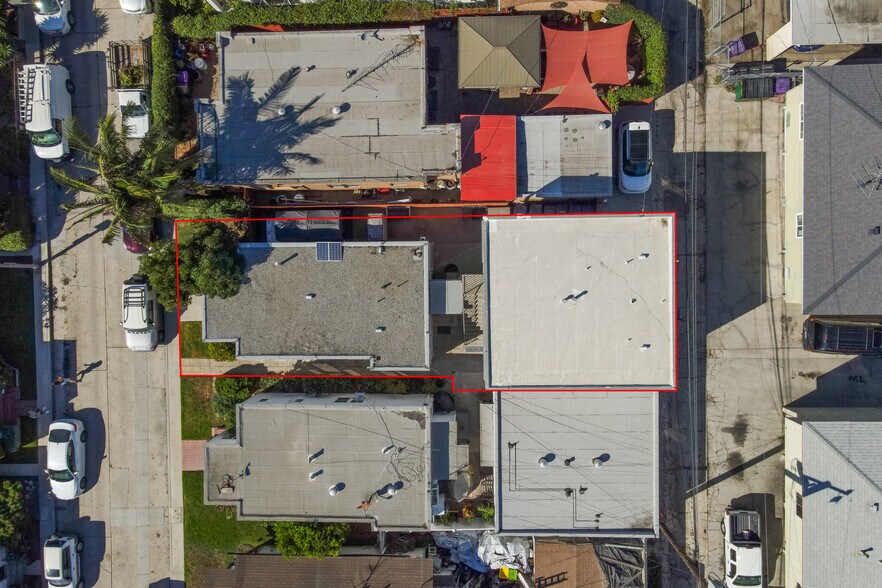 440 N Zona Ct, Long Beach, CA à vendre - Photo du bâtiment - Image 2 de 18