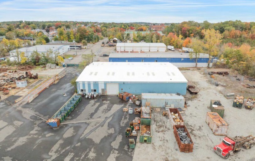 60 Garden Park, Braintree, MA à vendre - Photo du bâtiment - Image 3 de 4