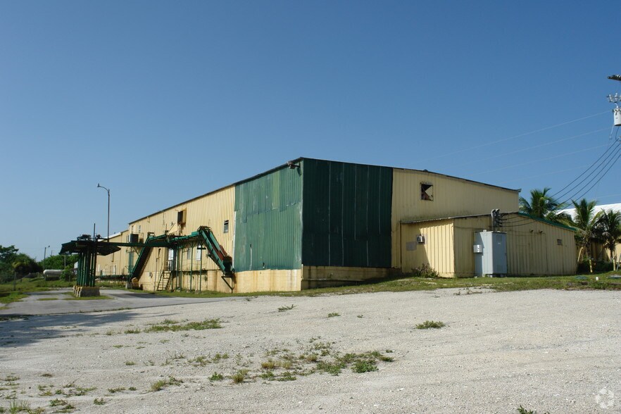 4788 N US Highway 1, Fort Pierce, FL à louer - Photo du bâtiment - Image 2 de 7