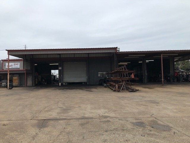 9779 C F Hawn Fwy, Dallas, TX for lease - Building Photo - Image 3 of 11