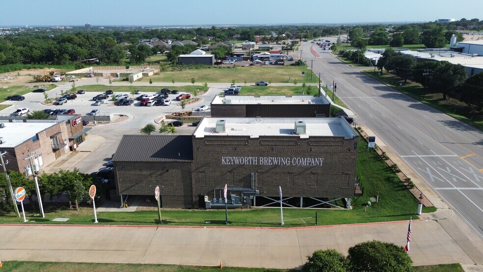 6428 Davis Blvd, North Richland Hills, TX for lease - Building Photo - Image 3 of 33