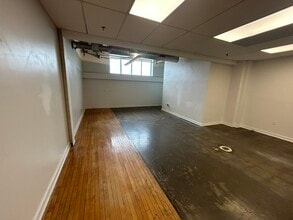 807 Broadway St NE, Minneapolis, MN for lease Interior Photo- Image 2 of 3