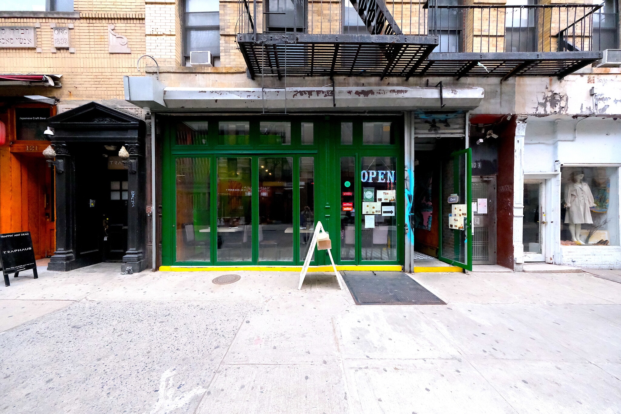 123-125 Ludlow St, New York, NY à louer Photo du bâtiment- Image 1 de 15