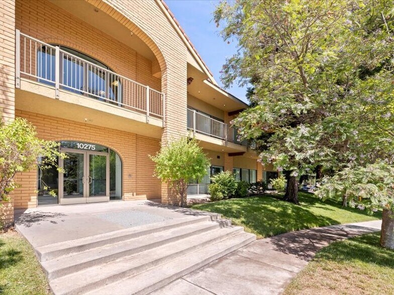 10275 N De Anza Blvd, Cupertino, CA for lease - Building Photo - Image 1 of 43